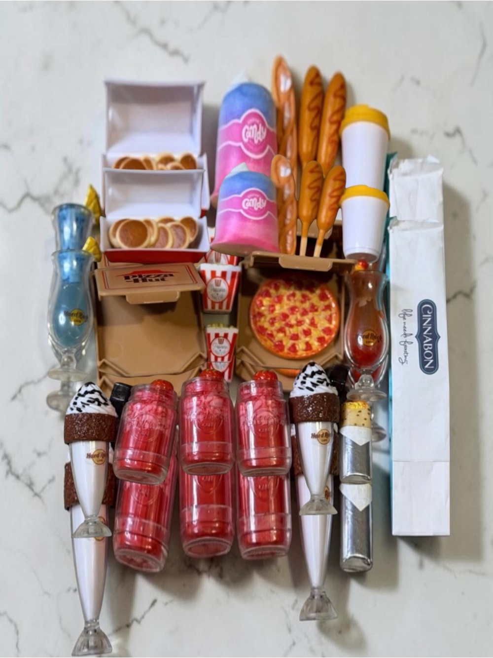 ZURU | Mini Brands Food Bundle | Pizza Hut Hard Rock Cafe Cinnabon | Collectible